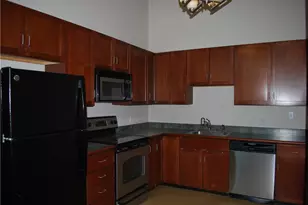 180 Allen St, Woonsocket, RI 02895 - Photo 3
