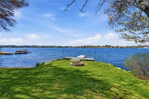 29 E Shore Dr, Coventry, RI 02816 - Photo 3