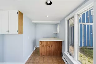 29 E Shore Dr, Coventry, RI 02816 - Photo 31