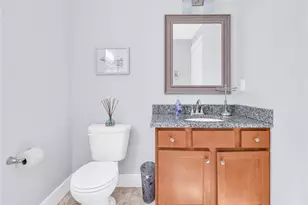 12 Park Ave, Narragansett, RI 02882 - Photo 13