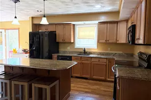 771 Gibson Hill Rd, Coventry, RI 02827 - Photo 7