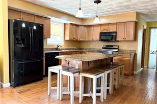771 Gibson Hill Rd, Coventry, RI 02827 - Photo 3