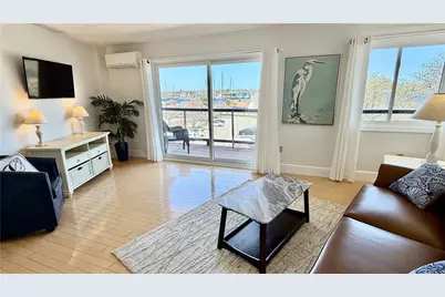 1302 Capella S, Newport, RI 02840 - Photo 7