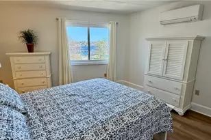 1302 Capella S, Newport, RI 02840 - Photo 19