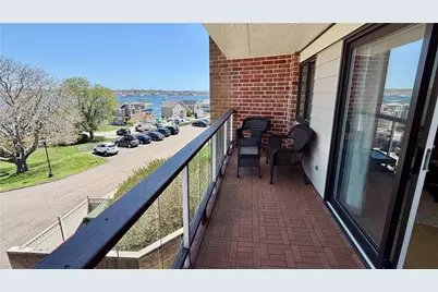 1302 Capella S, Newport, RI 02840 - Photo 11