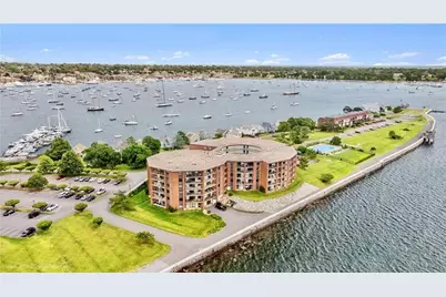 1302 Capella S, Newport, RI 02840 - Photo 3