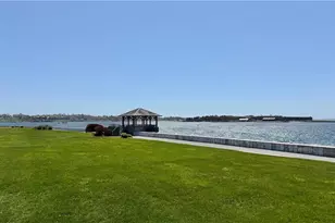 1302 Capella S, Newport, RI 02840 - Photo 29