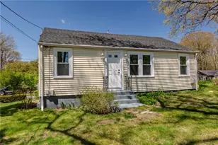 19 Leigh Rd, Cumberland, RI 02864 - Photo 3