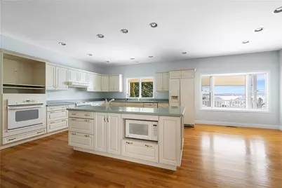 18 Peggy Lane, Portsmouth, RI 02871 - Photo 7