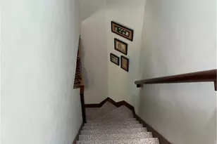 45 Ayrault St, Newport, RI 02840 - Photo 15