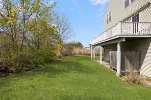 42 Spruce Ave, Narragansett, RI 02882 - Photo 5