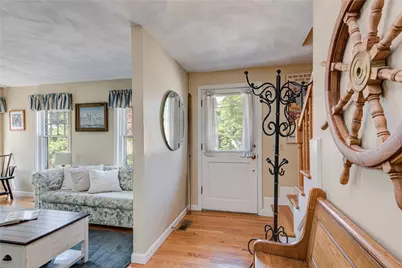 93 Mill Street #B, Newport, RI 02840 - Photo 25