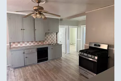 23 Paradis Avenue, Woonsocket, RI 02895 - Photo 9