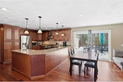 244 Beechwood Drive, Cranston, RI 02921 - Photo 3