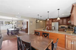 244 Beechwood Dr, Cranston, RI 02921 - Photo 9