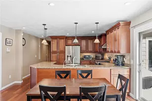 244 Beechwood Dr, Cranston, RI 02921 - Photo 15