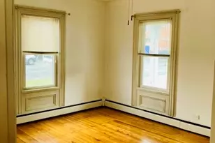 37 Lincoln Ave, Bristol, RI 02809 - Photo 15