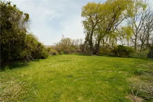 54 Homer St, Newport, RI 02840 - Photo 7