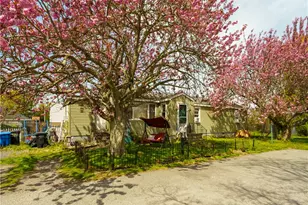 54 Homer St, Newport, RI 02840 - Photo 3