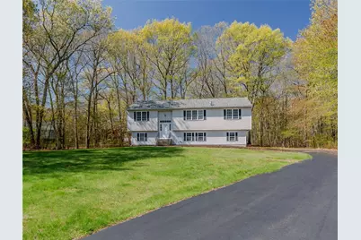 136 Hope Hill Terrace, Cranston, RI 02921 - Photo 1