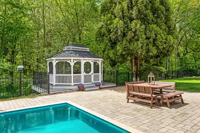 45 Briarbrooke Lane, Cranston, RI 02921 - Photo 41