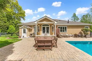 45 Briarbrooke Ln, Cranston, RI 02921 - Photo 37