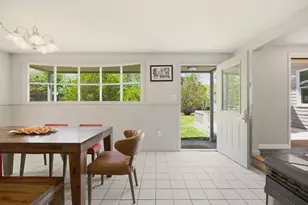 85 Highland Ave, Portsmouth, RI 02871 - Photo 5