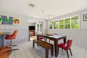 85 Highland Ave, Portsmouth, RI 02871 - Photo 7