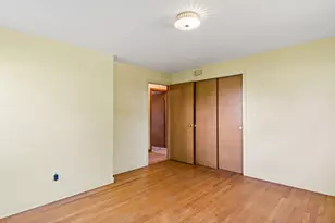 85 Sunset Ave, Providence, RI 02909 - Photo 17