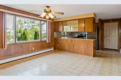 85 Sunset Avenue, Providence, RI 02909 - Photo 3