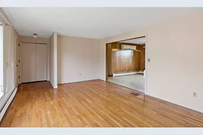 85 Sunset Avenue, Providence, RI 02909 - Photo 11