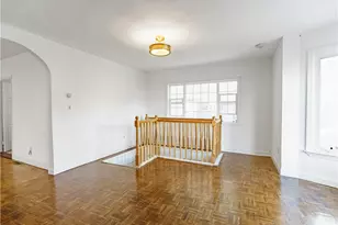 21 Lilac St, Pawtucket, RI 02860 - Photo 5