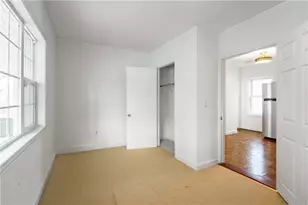 21 Lilac St, Pawtucket, RI 02860 - Photo 15