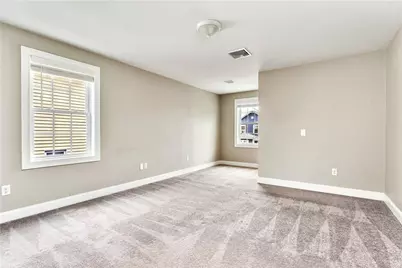 239 Mauran Avenue, East Providence, RI 02914 - Photo 15