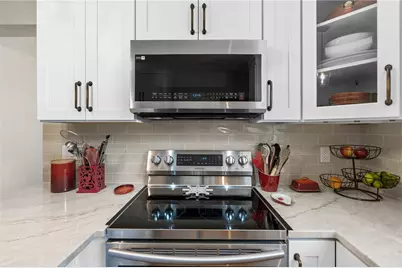 48 Waldo Street, Pawtucket, RI 02860 - Photo 9