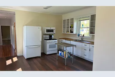 3560 Kingstown Road #Apt 1, South Kingstown, RI 02892 - Photo 9