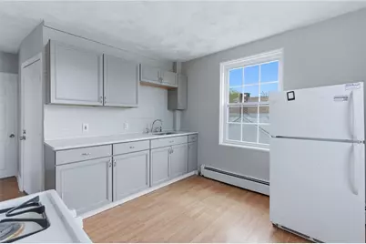 135 Boutwell Street, Pawtucket, RI 02860 - Photo 15