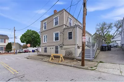 135 Boutwell Street, Pawtucket, RI 02860 - Photo 37