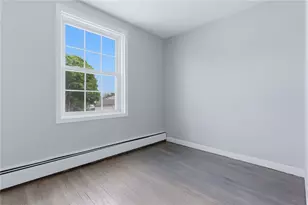 135 Boutwell St, Pawtucket, RI 02860 - Photo 19
