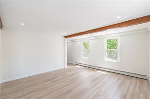 8 Fenner St, Pawtucket, RI 02860 - Photo 9