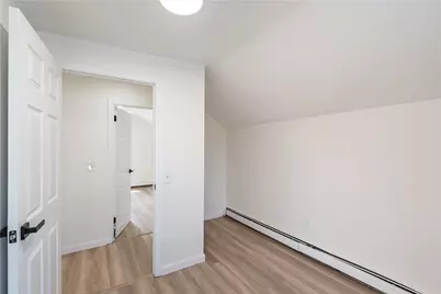 8 Fenner Street, Pawtucket, RI 02860 - Photo 21