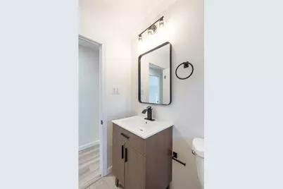 8 Fenner Street, Pawtucket, RI 02860 - Photo 27