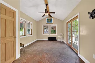 7 Allard St, Warwick, RI 02889 - Photo 21