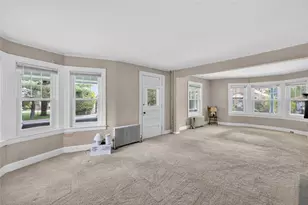 7 Allard St, Warwick, RI 02889 - Photo 13