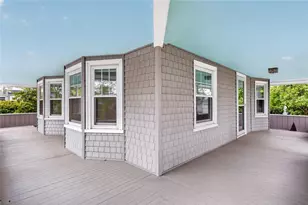 7 Allard St, Warwick, RI 02889 - Photo 9