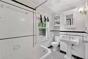 7 Allard St, Warwick, RI 02889 - Photo 27