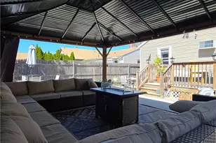 150 Woodbury St, Pawtucket, RI 02861 - Photo 33