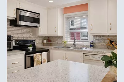 150 Woodbury Street, Pawtucket, RI 02861 - Photo 5