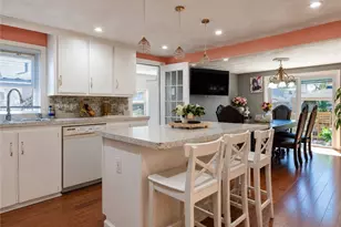 150 Woodbury St, Pawtucket, RI 02861 - Photo 9