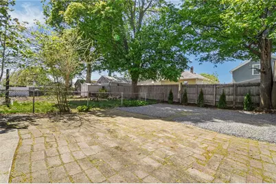 98 James Street, East Providence, RI 02914 - Photo 19